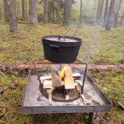 Savanorių pagalba gamtai po audros